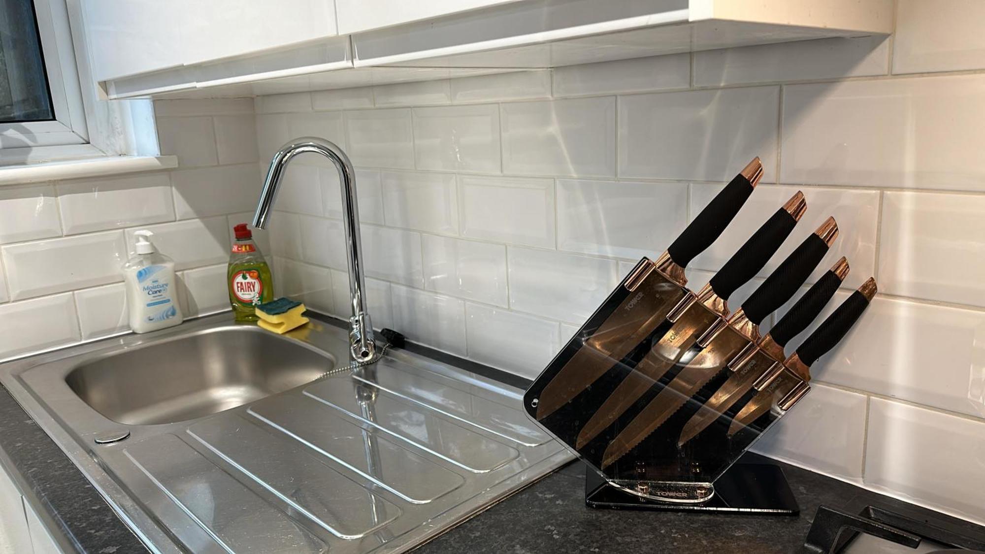 1-bedroom Flat With Small Garden & Paid Parking In Finsbury Park, Highbury Apartamento Londres
